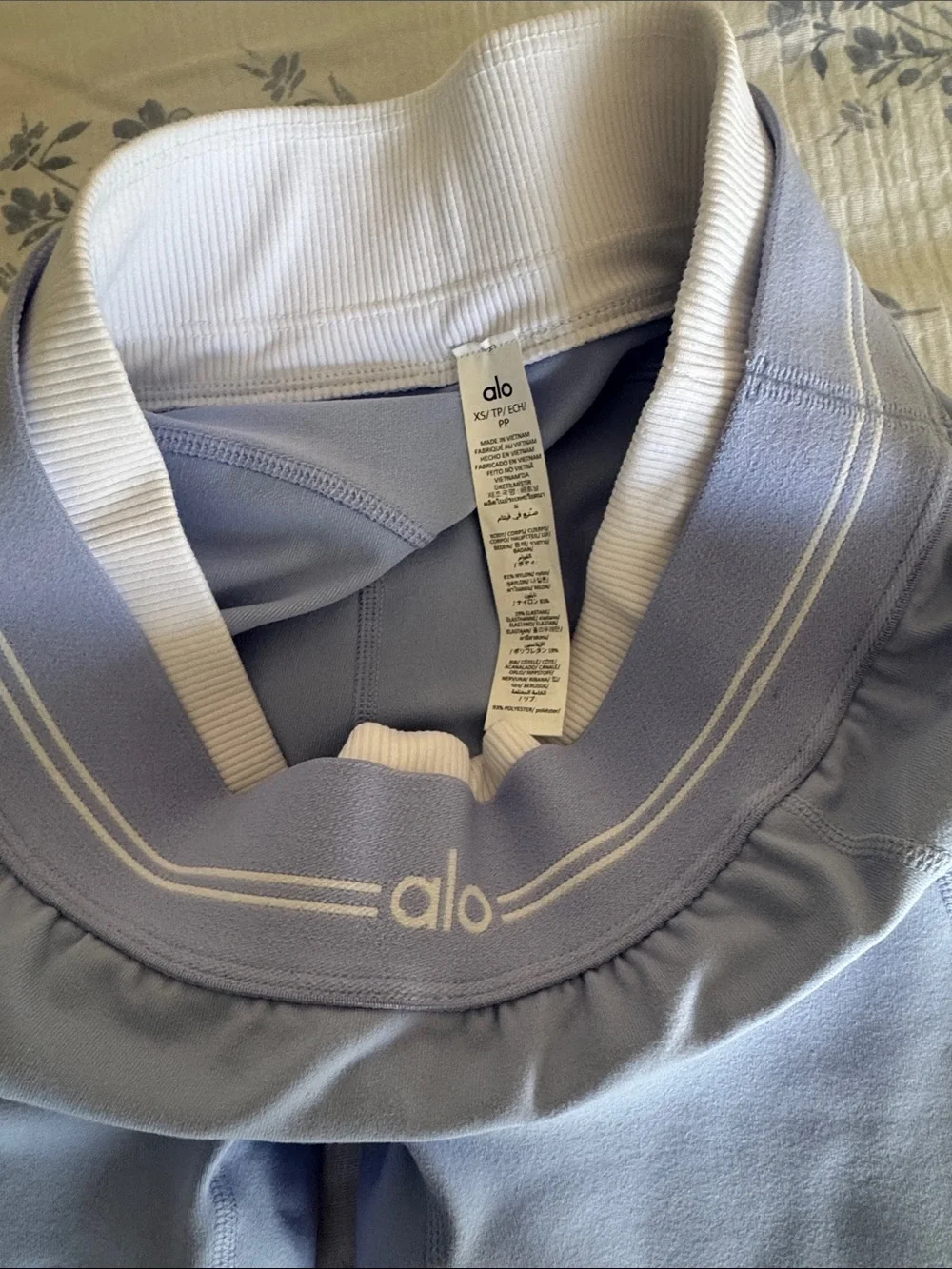 ALO Yoga - Airbrush High- Waist 7/8 Better together Legging
